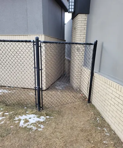 acrylic stucco finish in combination with masonry
